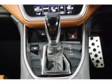 ミツションはストレート型CVTマニュアルモード付になります。CVT車ですがマニュアル感覚で操作ができますので、運転が愉しくなります!