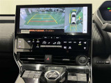 バックカメラ、パノラミックビューモニター付きで視界良好