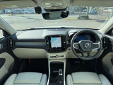 XC40 ウルトラ B4 AWD 4WD 