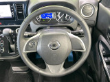 【純正革巻きステアリング】上質な革を使用することで、手にしっかり馴染みとても運転しやすいハンドルです♪