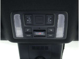 電動のスライドドアで楽々スムース!運転席からも開閉の操作もできます♪キーのスイッチひとつで自動開閉できる便利な機能もついてます♪