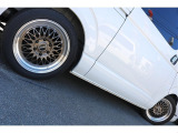 YOKOHAMAPARADAタイヤ