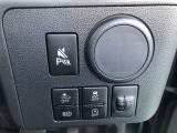 サポカーは、高齢運転者を含めたすべてのドライバーによる交通事故の発生防止・被害軽減対策の一環として、国が推奨する新しい自動車安全コンセプトです。詳しくは販売店スタッフまでおたずねください。