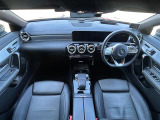 CLAクラス CLA200d AMGライン Sブレーク 本革シート サンルーフ