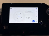 ディスプレイオーディオを装備。スマホとクルマをつなぐことで、これまでのナビに加えて、いろんなサービスが楽しめます。