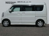 工場併設店舗なので、弊社のメカニックが納車前点検・整備をさせていただきます。