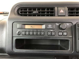 メーカー装着のAM/FMラジオチューナー装備!