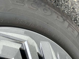 タイヤサイズは185/60R16