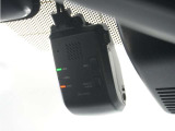 ◆ドライブレコーダー◆映像・音声などを記録する自動車用の装置です。 もしもの事故の際の記録はもちろん、旅行の際の思い出としてドライブの映像を楽しむことができます。