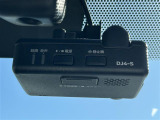 【ドライブレコーダー】映像・音声などの運転中の記録を残します。事故などを起こした起こされた時の証拠になりえますので、もしも時でも安心ですね。