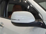 ◆ドアミラーウインカー◆ドアミラーにウインカーを装備しています。対向車に自身の進行方向を合図し安全に運転できます。