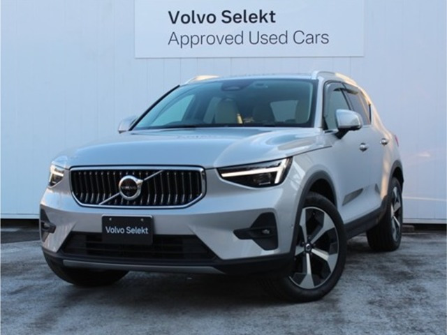 XC40 ウルトラ B4 AWD 4WD