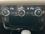 シートヒーターが付いております!冬の寒いときはとても便利な機能です★