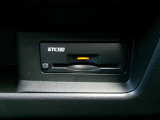 ETC2.0装備♪従来のETCの高速利用料金の収受だけではなく、渋滞回避や安全運転支援といったドライバーに有益な情報を提供してくれます♪