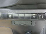 先進ライトのオートハイビーム機能付きのお車になります!!