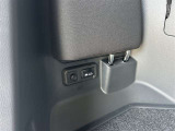 キャンプに行ったり、旅行に行ったりした時に、家電製品を使いたいこともあるはず。AC100Vがありますので、ドライヤーなどの家電製品も使えて便利ですね。
