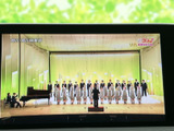 テレビ番組を画面で視聴でき、停車中の待ち時間を過ごす際にも活用できます。映像が画面いっぱいに表示されるため、見たい番組をゆったり楽しみたい方に便利な装備です。