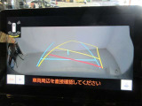 バックガイドモニターで、後方を確認しながら安心して駐車することができます。運転初心者も熟練者も必須の機能ですよ!