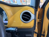 株式会社スズキ自販近畿アリーナ高槻西です。2025年 12月に中古車フロアをオープンいたしました。