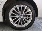 BMWならではの卓越した走りを支えるホイールと足回りです!