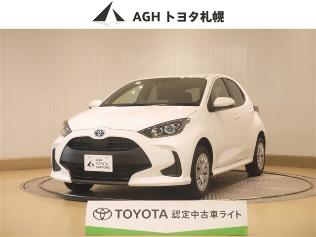 ヤリス 1.5 ハイブリッド G E-Four 4WD 
