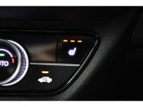 シートヒーター装備付き車!!座席に埋め込まれた電熱線によりシートを暖めることが出来る装備で、温められたシートは、寒い冬には最適です!!