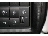 車体が傾いた状態の時にヘッドライトの光の高さを上下に調整することが出来ます!