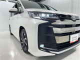 フォグランプ装着車です。暗い夜道の車両前方を明るく照らします