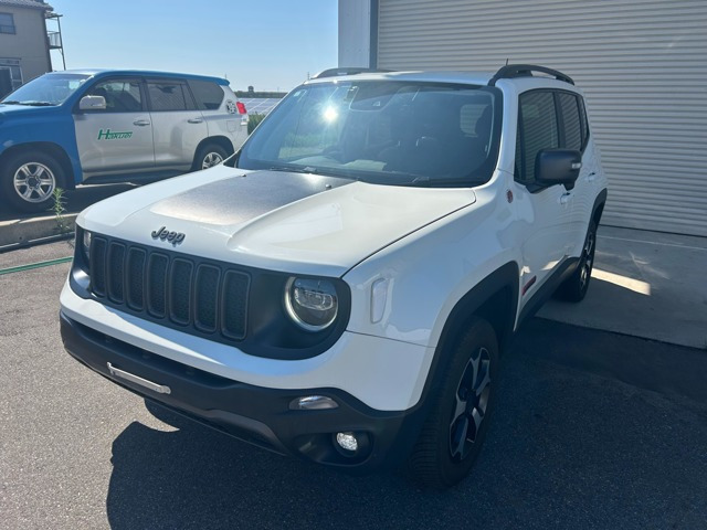 レネゲード トレイルホーク 4WD 