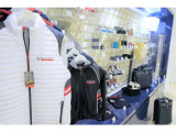 魅力的な純正アクセサリーも充実しております。ご試着等もお気軽にお声掛け下さい。