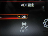 『VDC』(横滑り軽減装置)が装着されていますので、滑りやすい道や障害物を回避した際に、車両を安定させます♪♪
