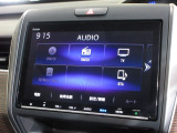 ナビゲーションは純正9インチメモリーナビ(VXM-207VFNi)を装着しております。AM、FM、CD、DVD再生、Bluetooth、音楽録音再生、フルセグTVがご使用いただけます。