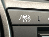 【アダプティブクルーズコントロール】高速道路での長距離走行が楽に!!自動で速度を保つクルーズコントロールが、衝突軽減システムと連携し、前方の車両を感知して車間を保つように速度調節してくれます!!