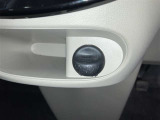 12V120Wシガーソケットが付いています。