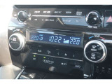 オートエアコン☆自動で空調管理してくれる優れものです。