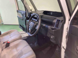 納車前にはプロのメカニックが点検、整備を行いますので安心してお乗り頂けます!!