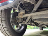 お車を安心してお乗りいただく為には、足回りの定期点検が欠かせません。サービスサポート(有償保証)では無料点検もご提供しており、安心のカーライフをお過ごしいただけるサポート体制が整っています。