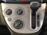 ATシフトで運転も楽々です。