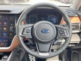 【純正革巻きステアリング】上質な革を使用することで、手にしっかり馴染みとても運転しやすいハンドルです♪