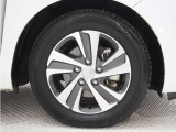 ◆純正アルミホイール装着車◆これで足元まわりも、おしゃれにきまります!