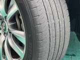 前のタイヤの状態です。
