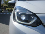 明るいLEDヘッドライトで、夜道も安心して運転して頂けます。