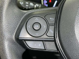 ステアリングスイッチ装備!運転しながら手元でオーディオの操作などができます。