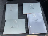 保証書、各種取り扱い説明書あります。