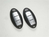 【スマートキー】簡単便利機能♪キーを取り出さずにドアを施錠&解錠。クルマの始動も可能です。