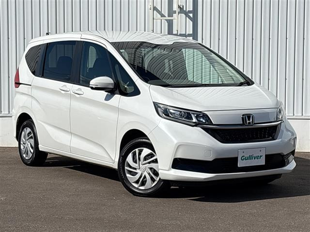 フリード 1.5 G ホンダセンシング 4WD 修復歴無し