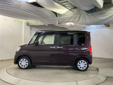 当社でご購入頂いた全ての車両はご納車前、エンジンオイル交換・ワイパーゴム・ブレーキ点検・調整・その他確認の上ご納車いたします。