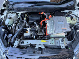 エンジンルームも綺麗です。日産整備士がしっかり整備をしてお渡しします