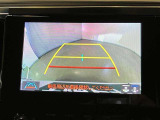 バックカメラが付いているので後方確認が非常にしやすいです。今や運転初心者も熟練者も必須装備!ついていて損はないですね♪