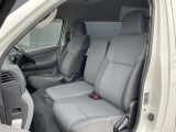 日産愛知の中古車は【走行距離無制限の保証付き】です!全国の日産サービス工場で保証整備が可能なので安心してお乗り頂けます♪(保証期間は車両によって異なりすので、当店スタッフまでお気軽にお尋ねください)